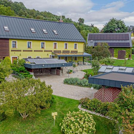 Dom Ogrodnika Jezow Sudecki Exterior foto